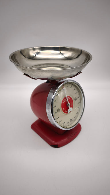 89558 Bilancia da cucina vintage Dulton rossa