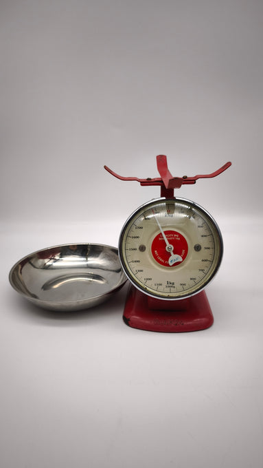 89558 Bilancia da cucina vintage Dulton rossa