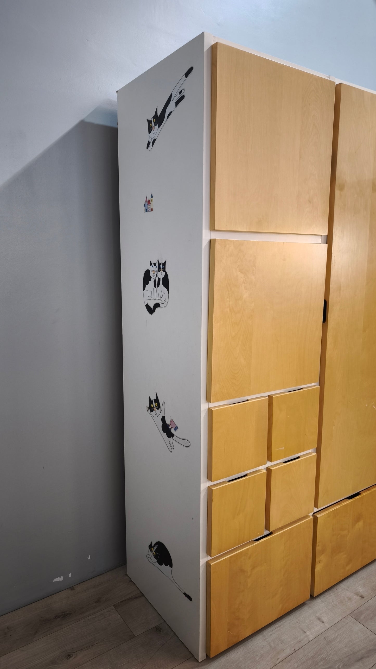 89780 Armadio Ikea tre ante e cassetti
