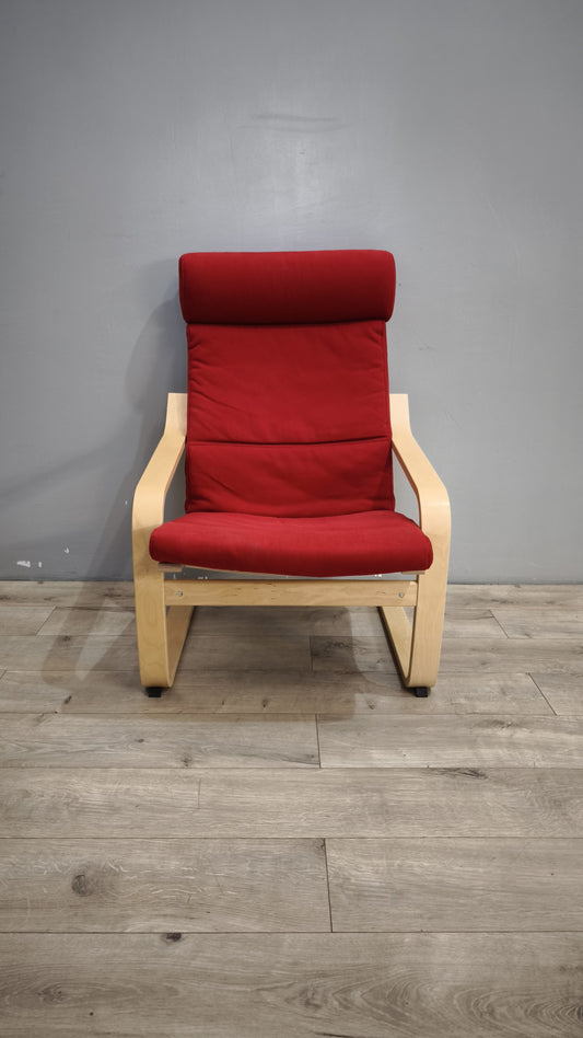 89799 Poltrona Poang Ikea con cuscino rosso