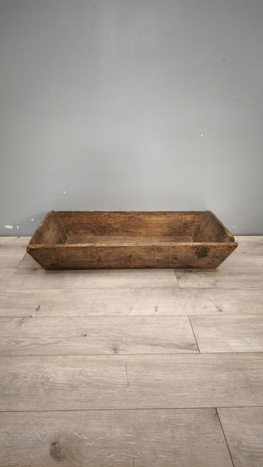 89802 Antico contenitore per farina in legno