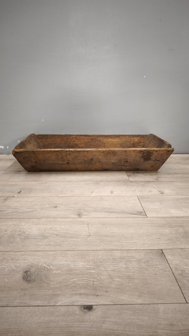 89802 Antico contenitore per farina in legno