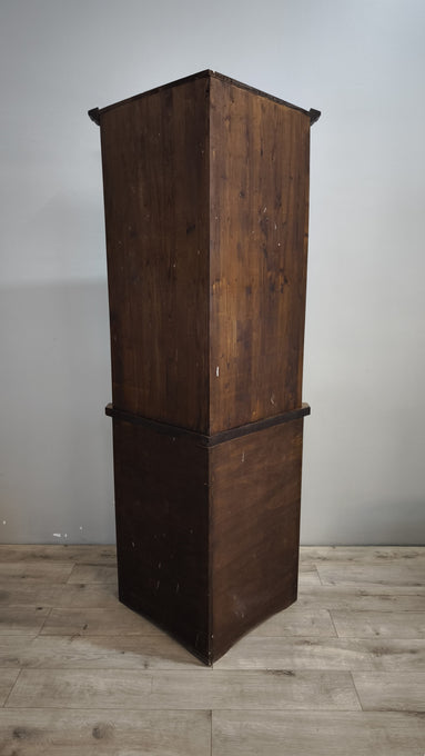 89801 Angoliera con vetrina in legno