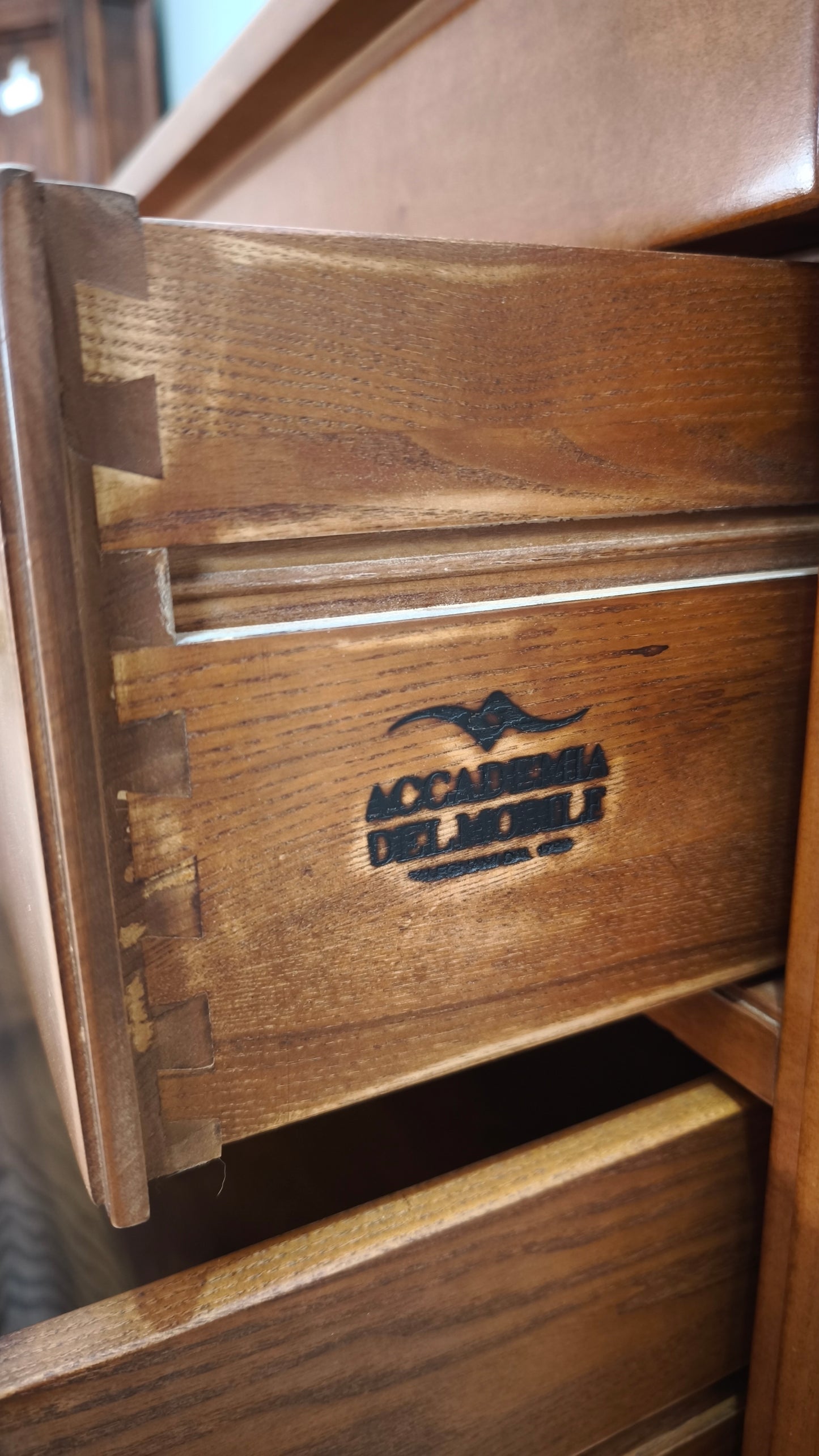 89771 Cassettiera in legno