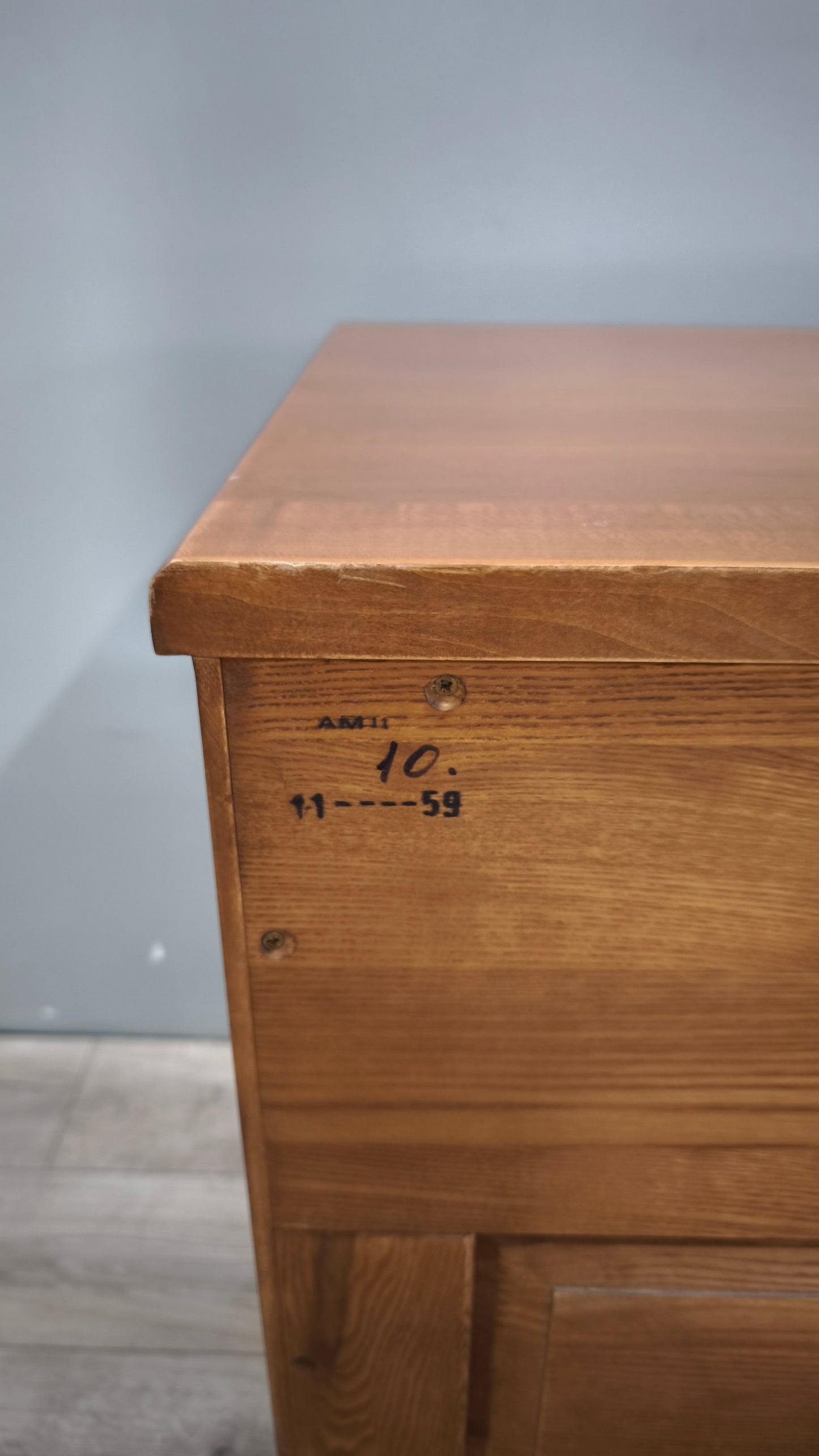 89771 Cassettiera in legno