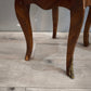 89929 Coppia di comodini in legno intarsiato