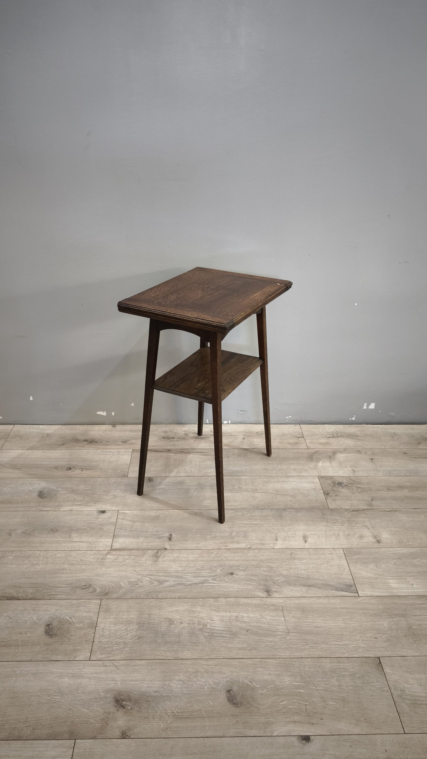 89942 Tavolino da gioco in legno con piano apribile