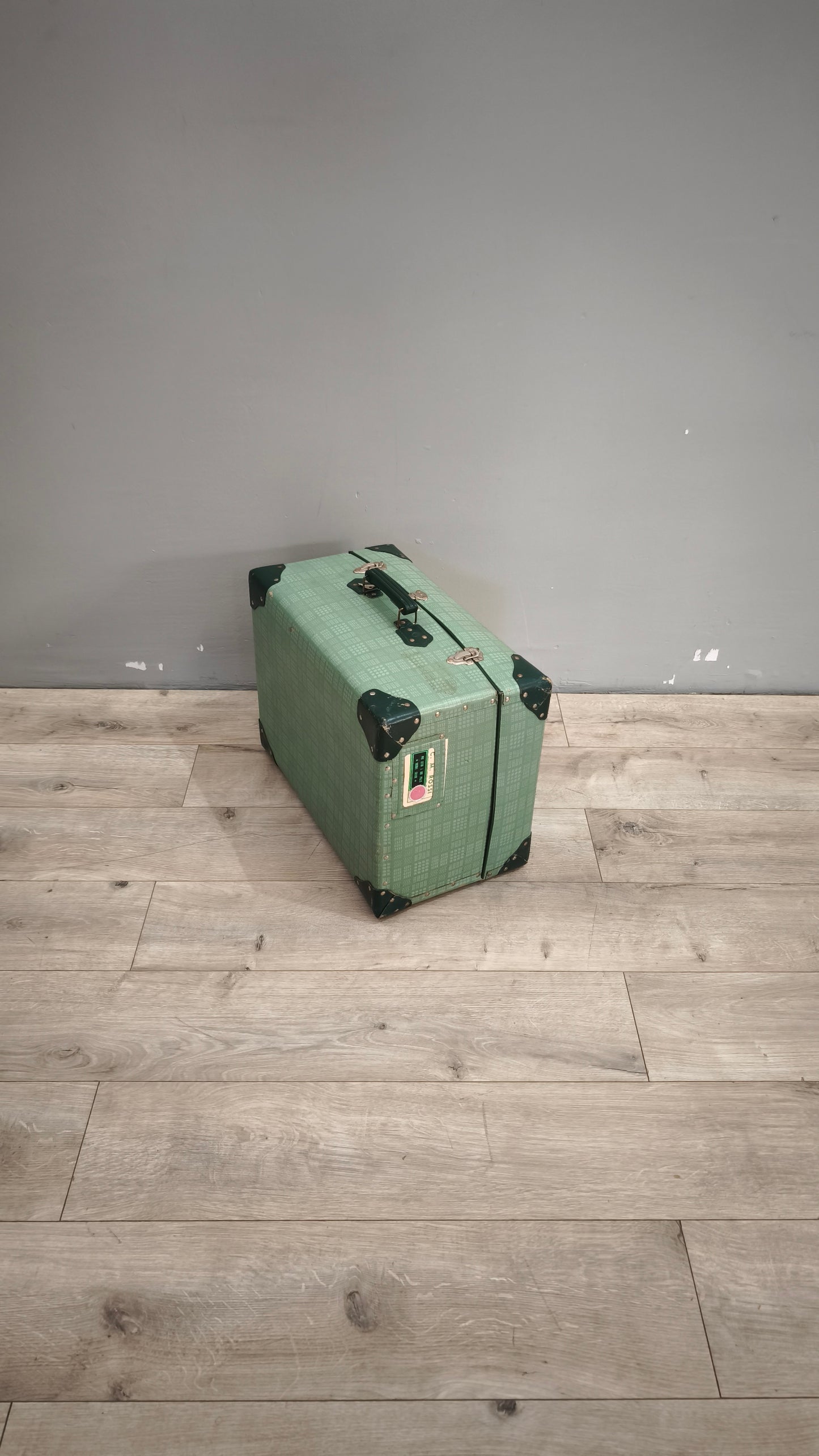 90027 Valigia vintage verde