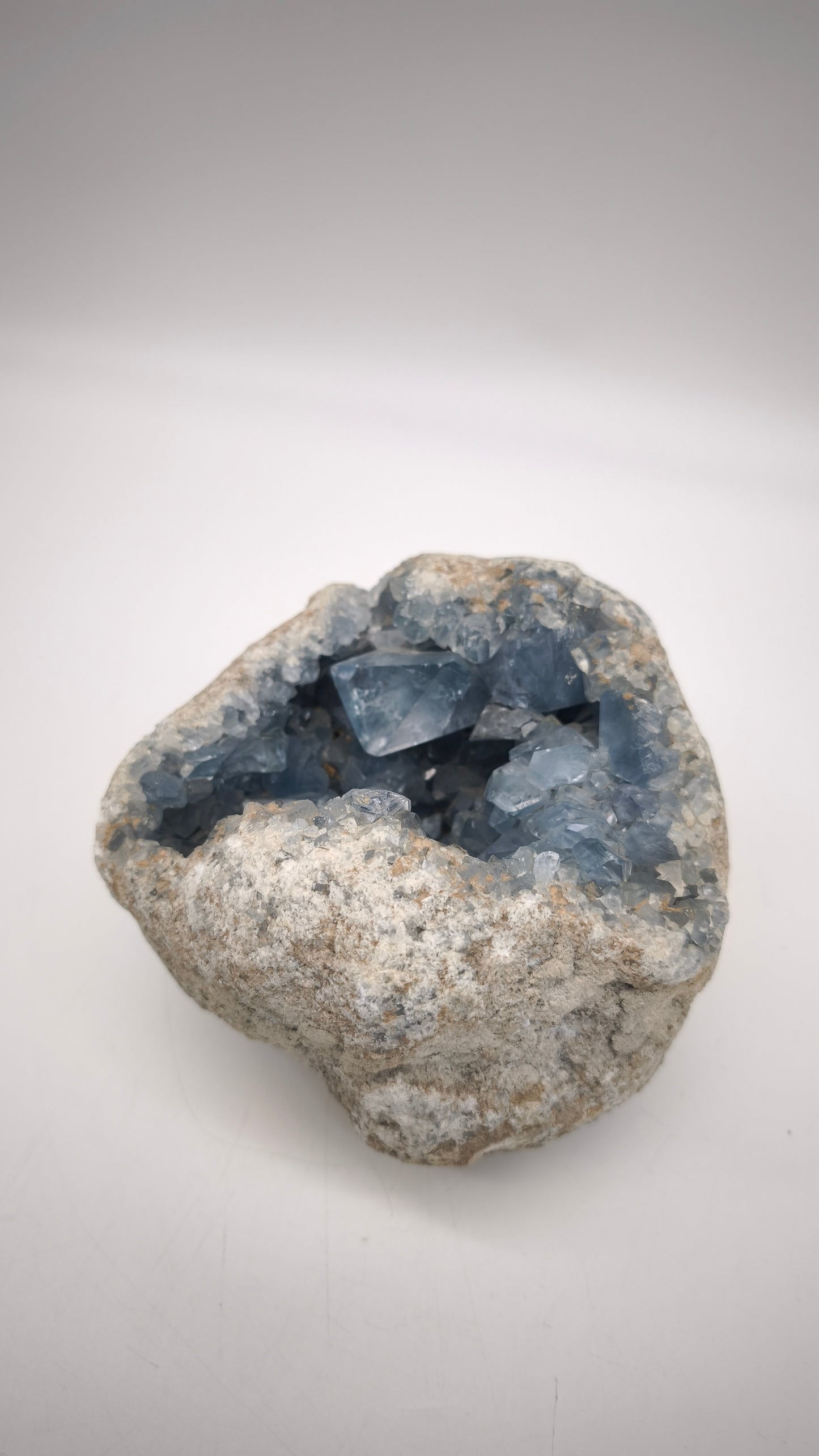 89756 Geode di Celestina (Kg 3,5)
