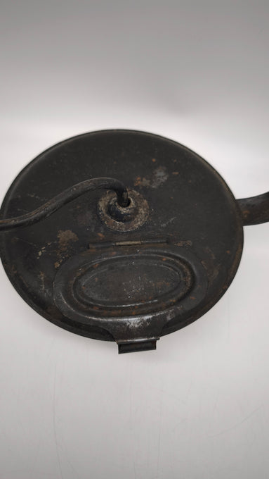 89946 Antico padellino in lamiera per la tostatura del caffè