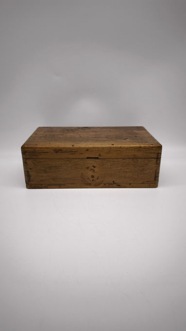 89961 Scatola vintage in legno