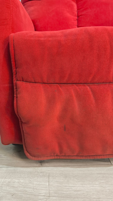 90184 Poltrona elettrica in tessuto rosso