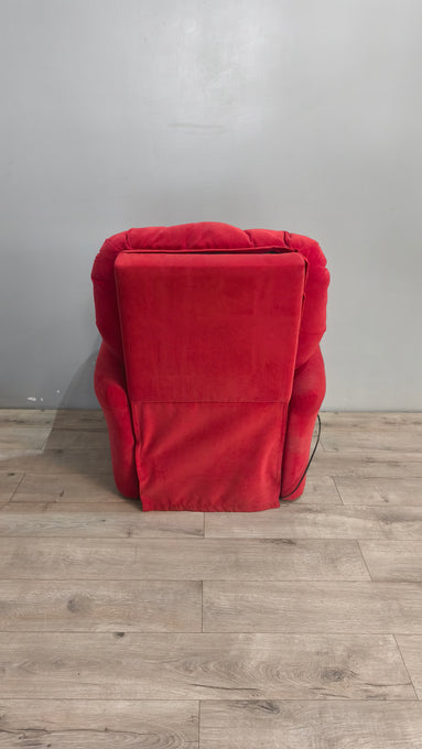 90184 Poltrona elettrica in tessuto rosso