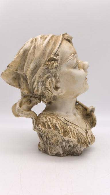 89880-2 Mezzobusto in ceramica Capodimonte Mollica
