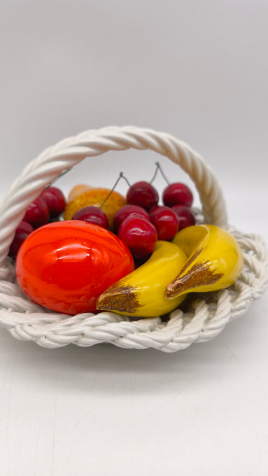 90106 Cestino con frutta in ceramica