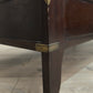 40 Tavolino da salotto basso con piano in pelle e inserti in ottone