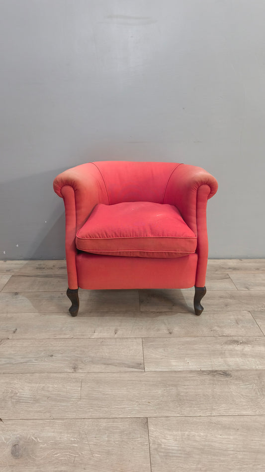 38 Poltroncina a pozzetto (da restaurare)