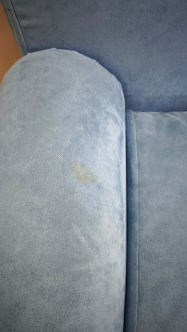 90183 Divano due posti in tessuto celeste