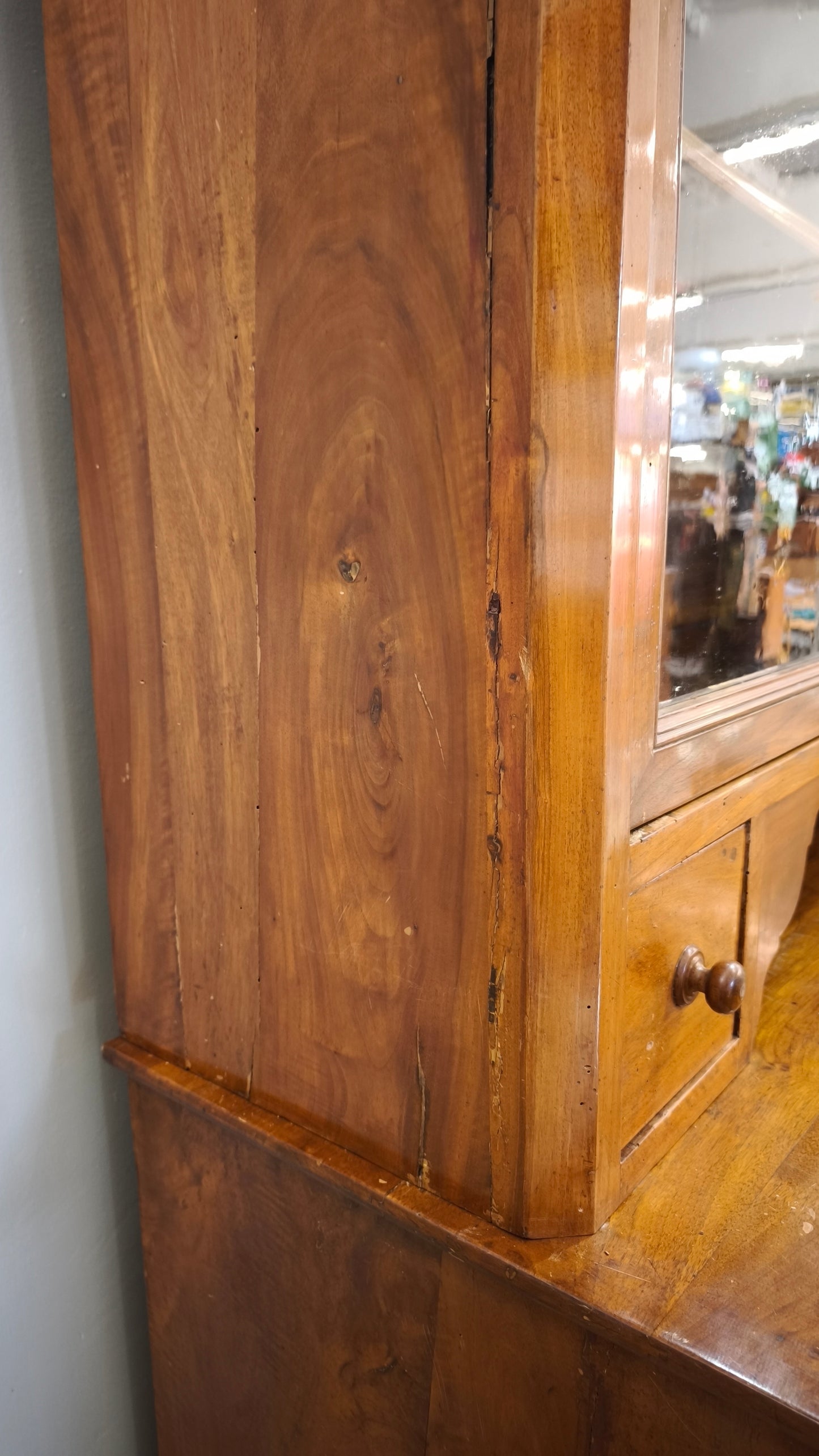 90303 Credenza due corpi in legno massello