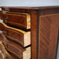 90305 Piccolo settimino in legno intarsiato
