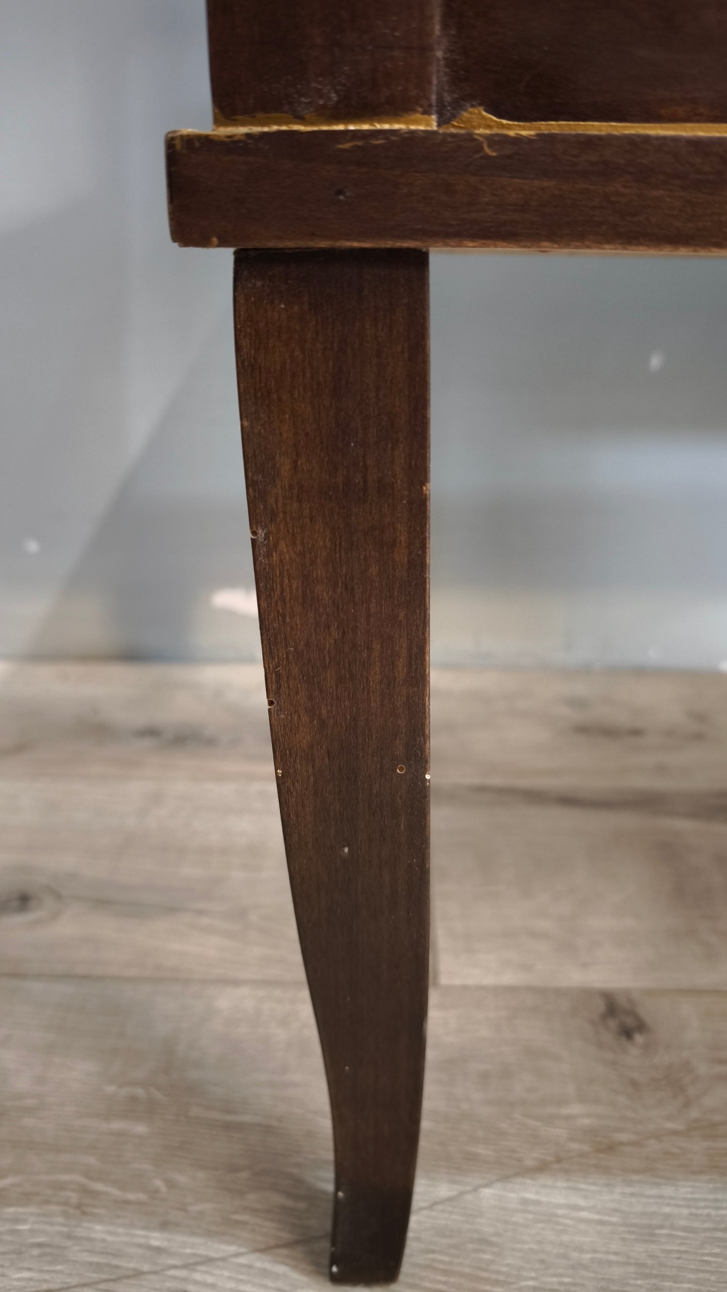 90313 Tavolino da salotto in legno con teca