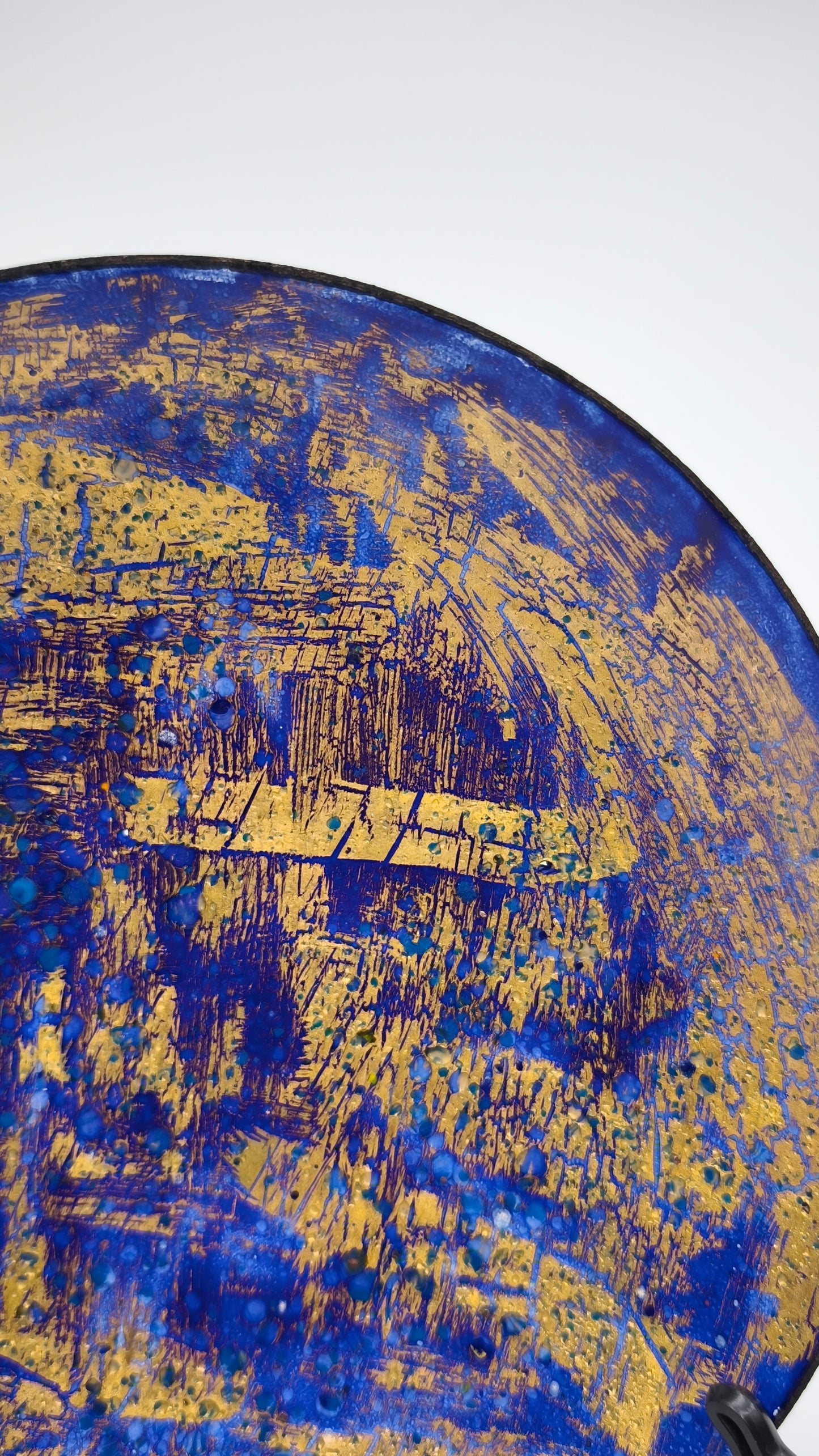 90409 Piatto decorativo in vetro blu e oro