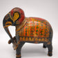 15 Elefante in legno decorato