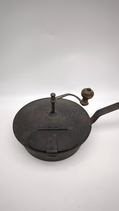90317 Antico padellino da tostatura