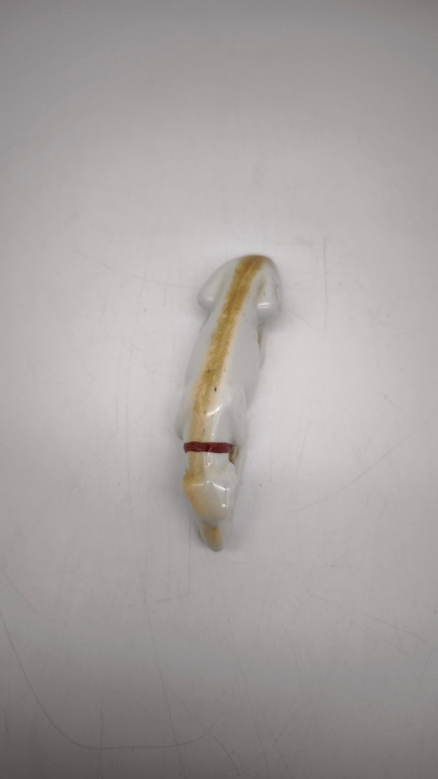 90402 Cane levriero in ceramica, metà del '900