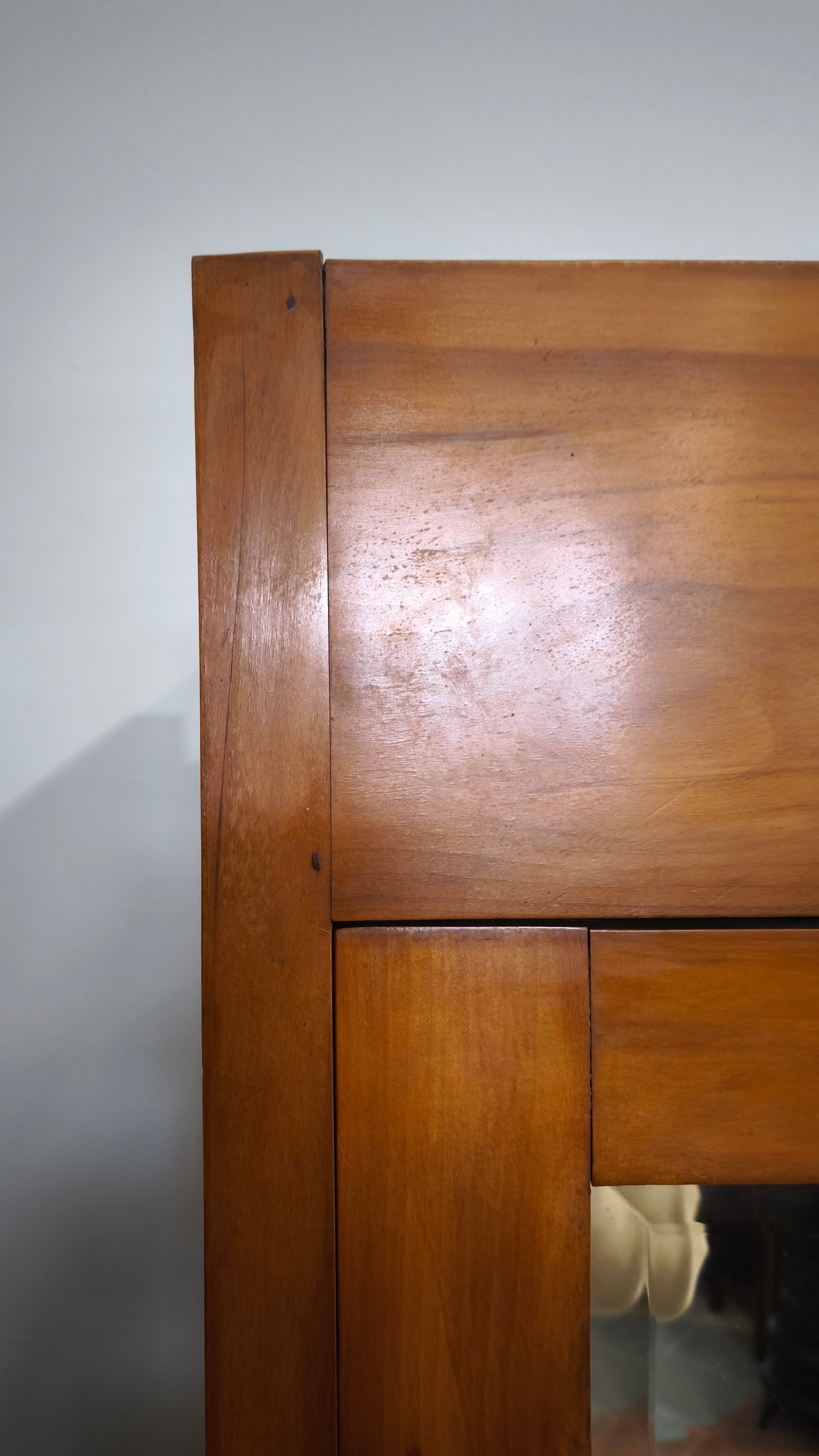 90304 Armadio in legno con un'anta a specchio