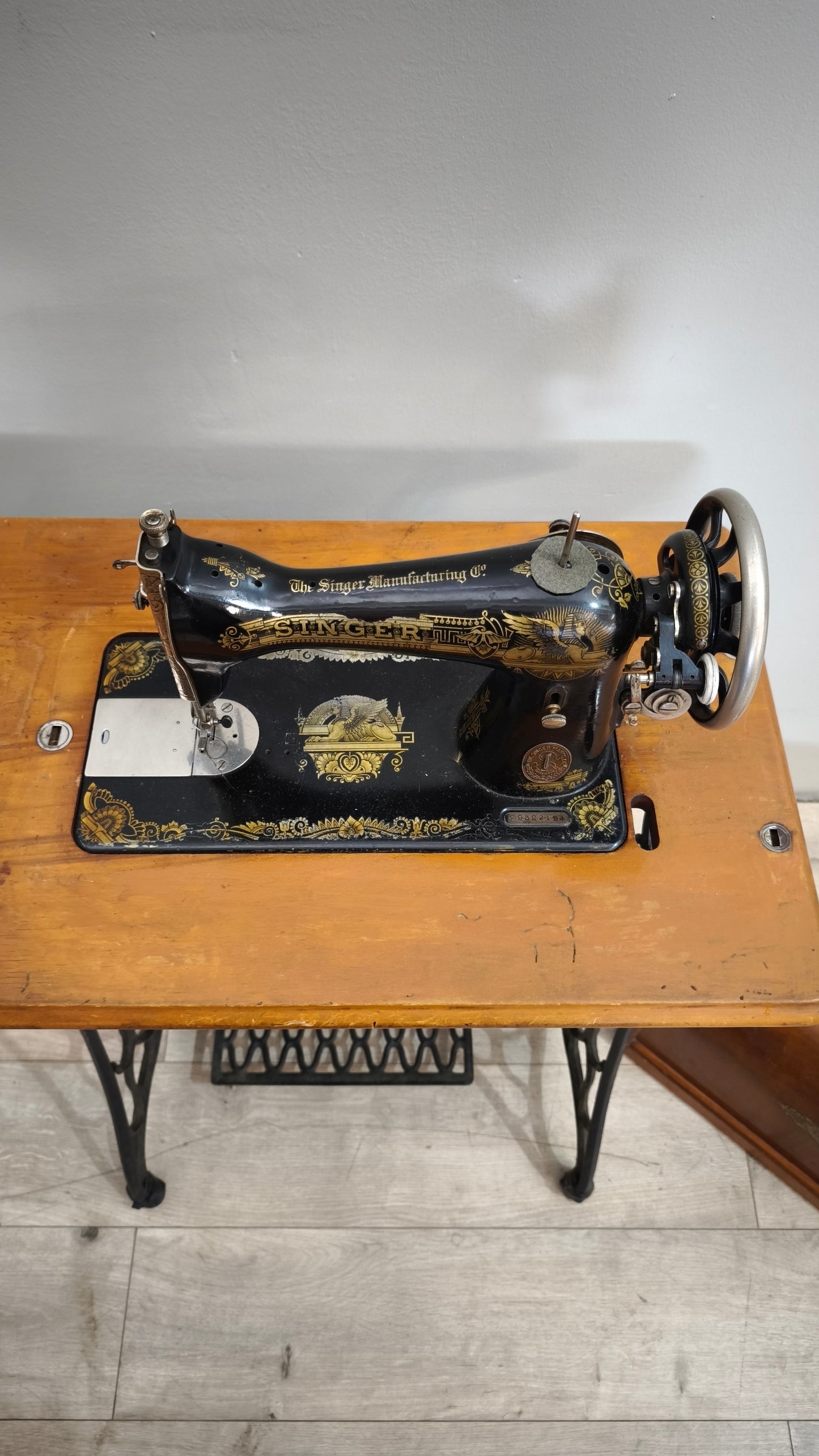 90302 Macchina da cucire Singer