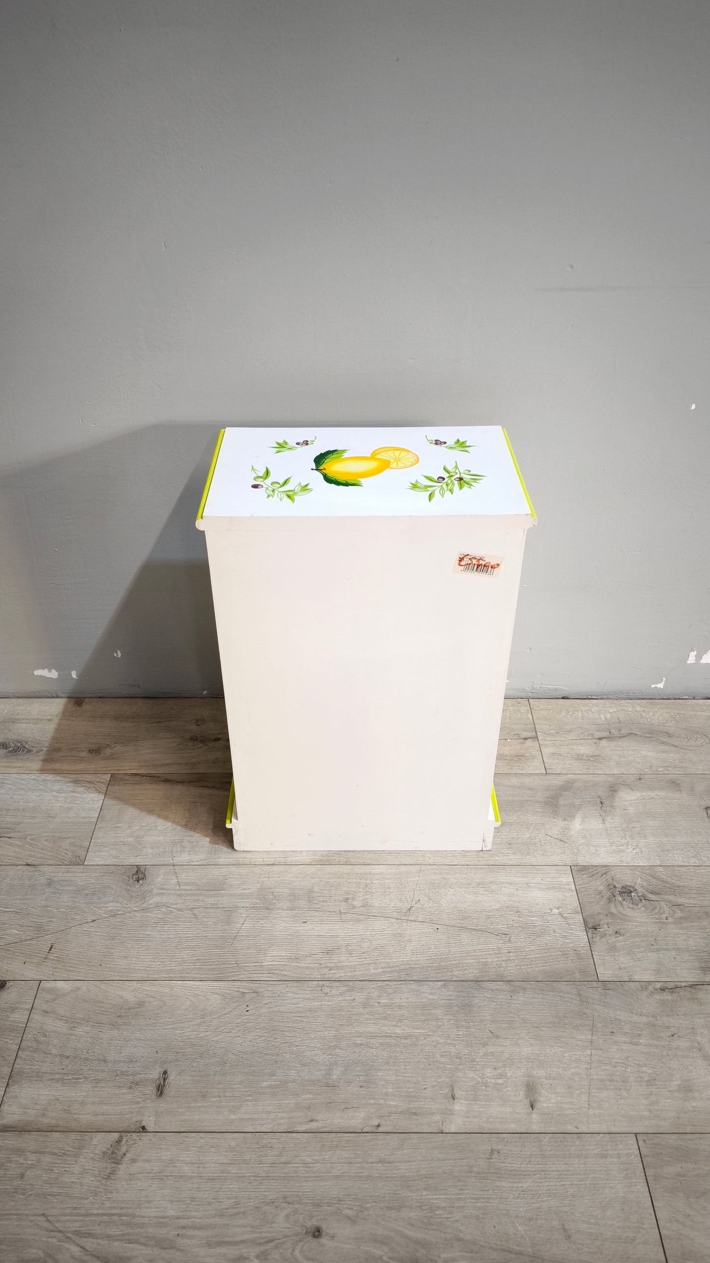 90488 Mobile un cassetto e uno sportello con decorazione limoni