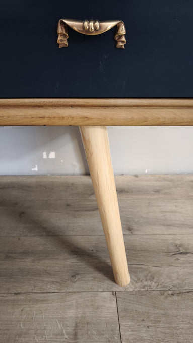 10 Sideboard anni '60 in legno dipinto con cassetti