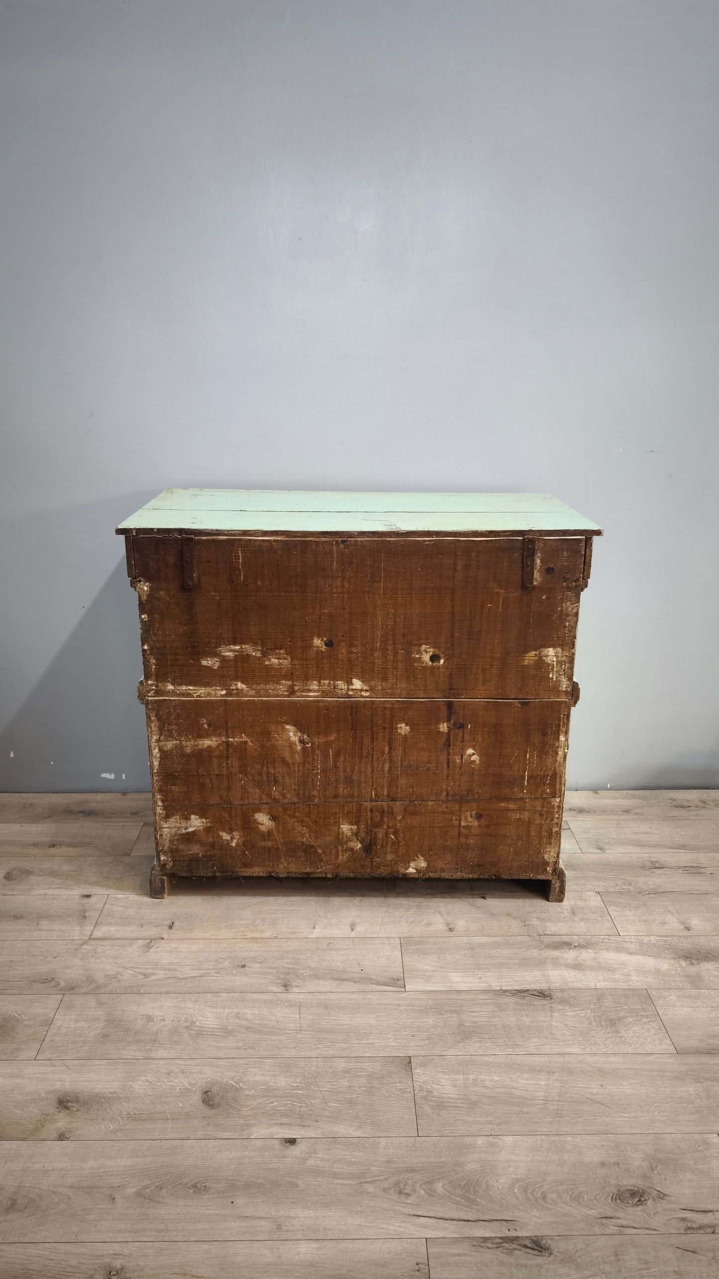91725 Madia in legno dipinta verde chiaro