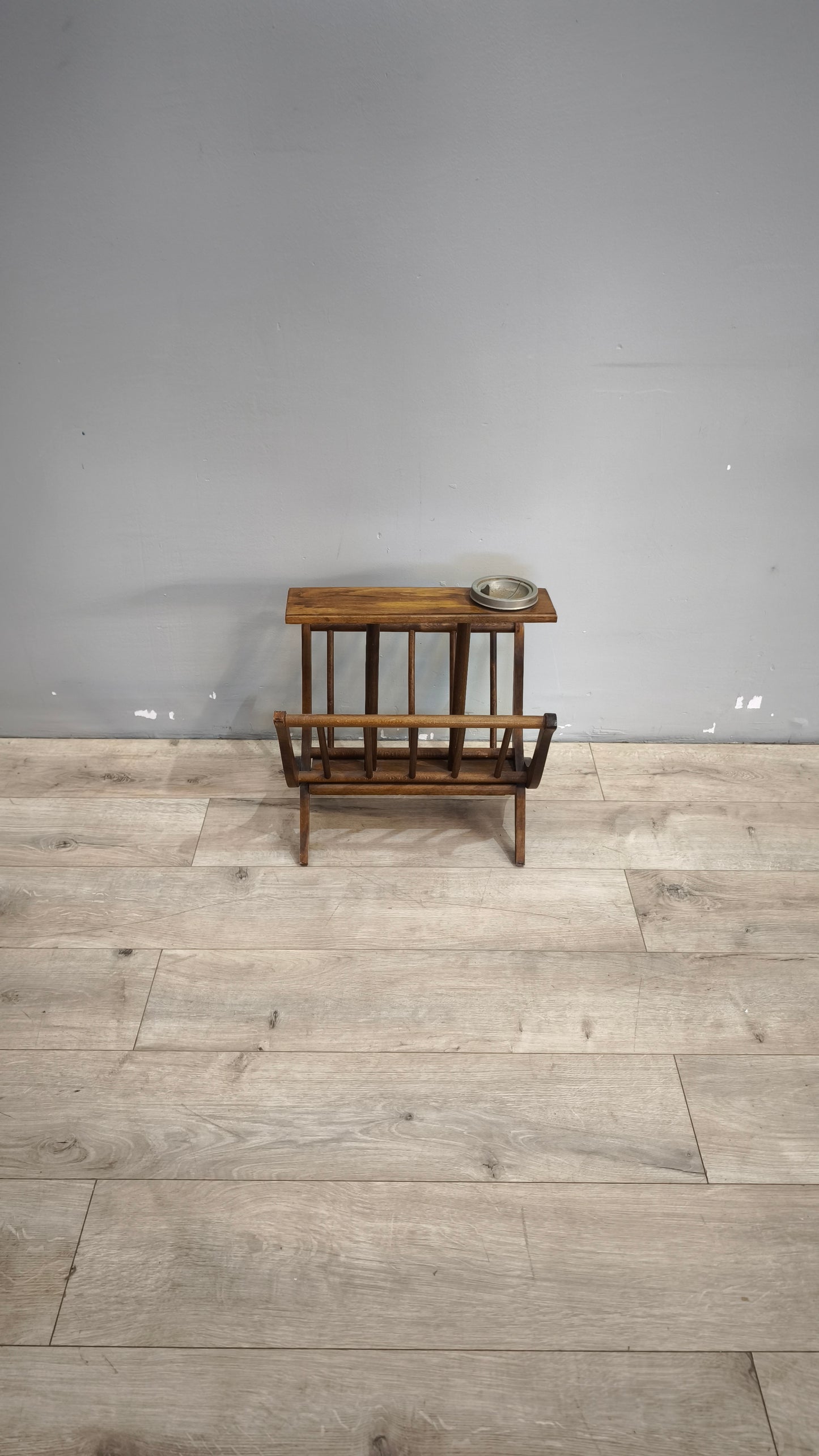 85 Portariviste in legno richiudibile