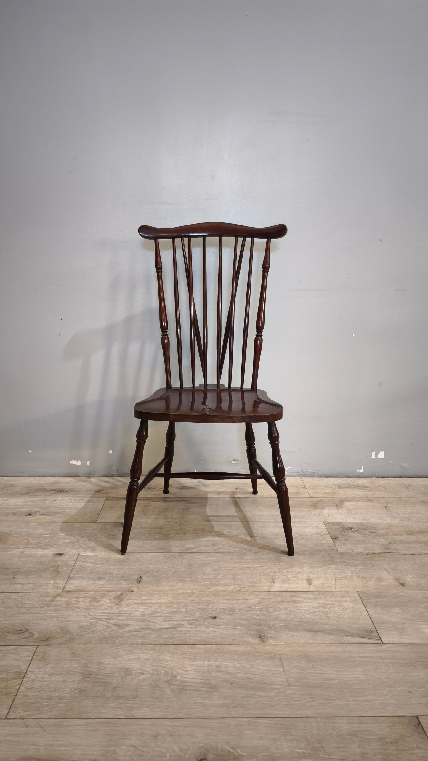79 Sedia in legno stile country