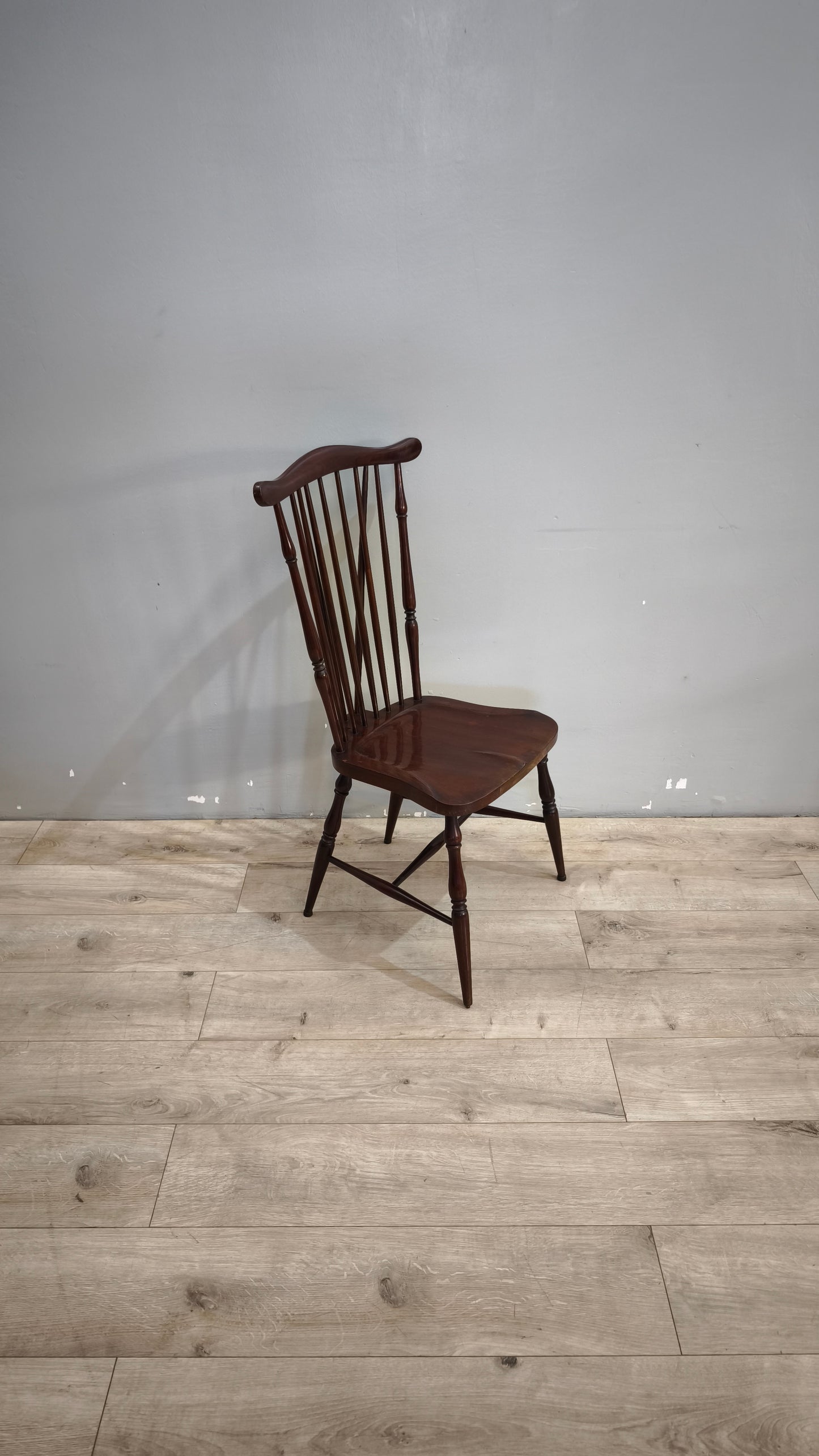 79 Sedia in legno stile country
