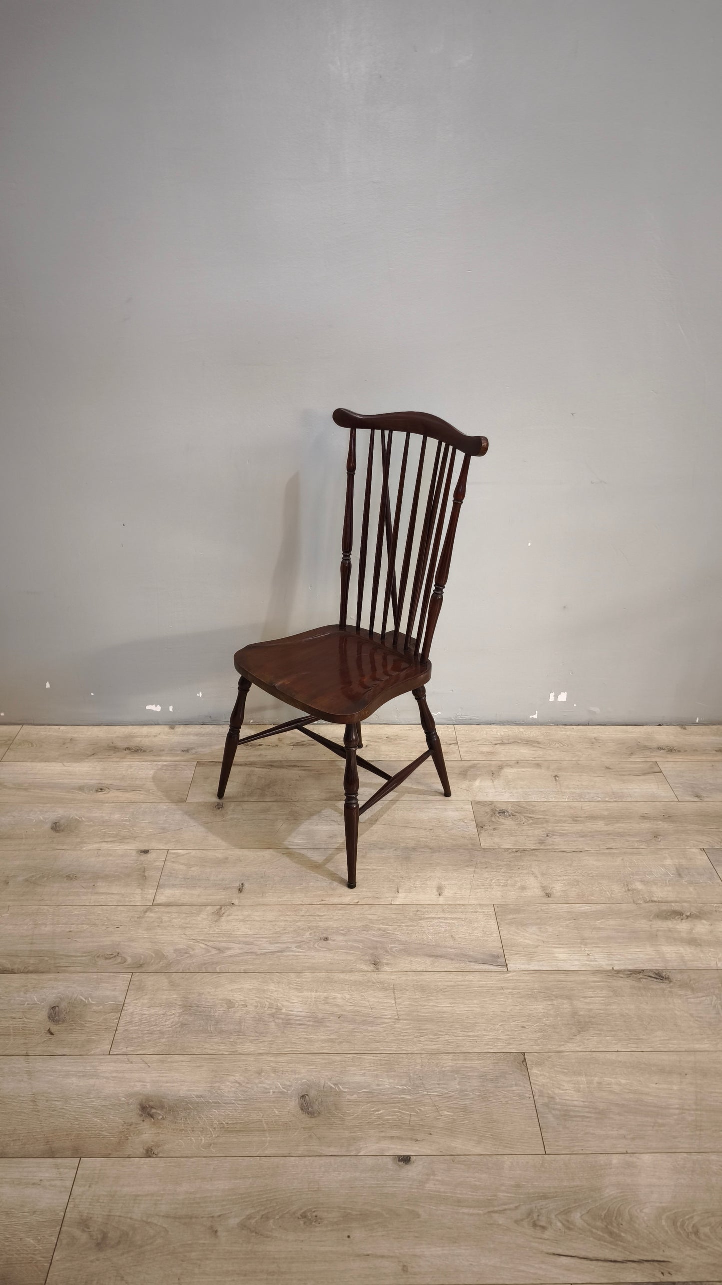 79 Sedia in legno stile country