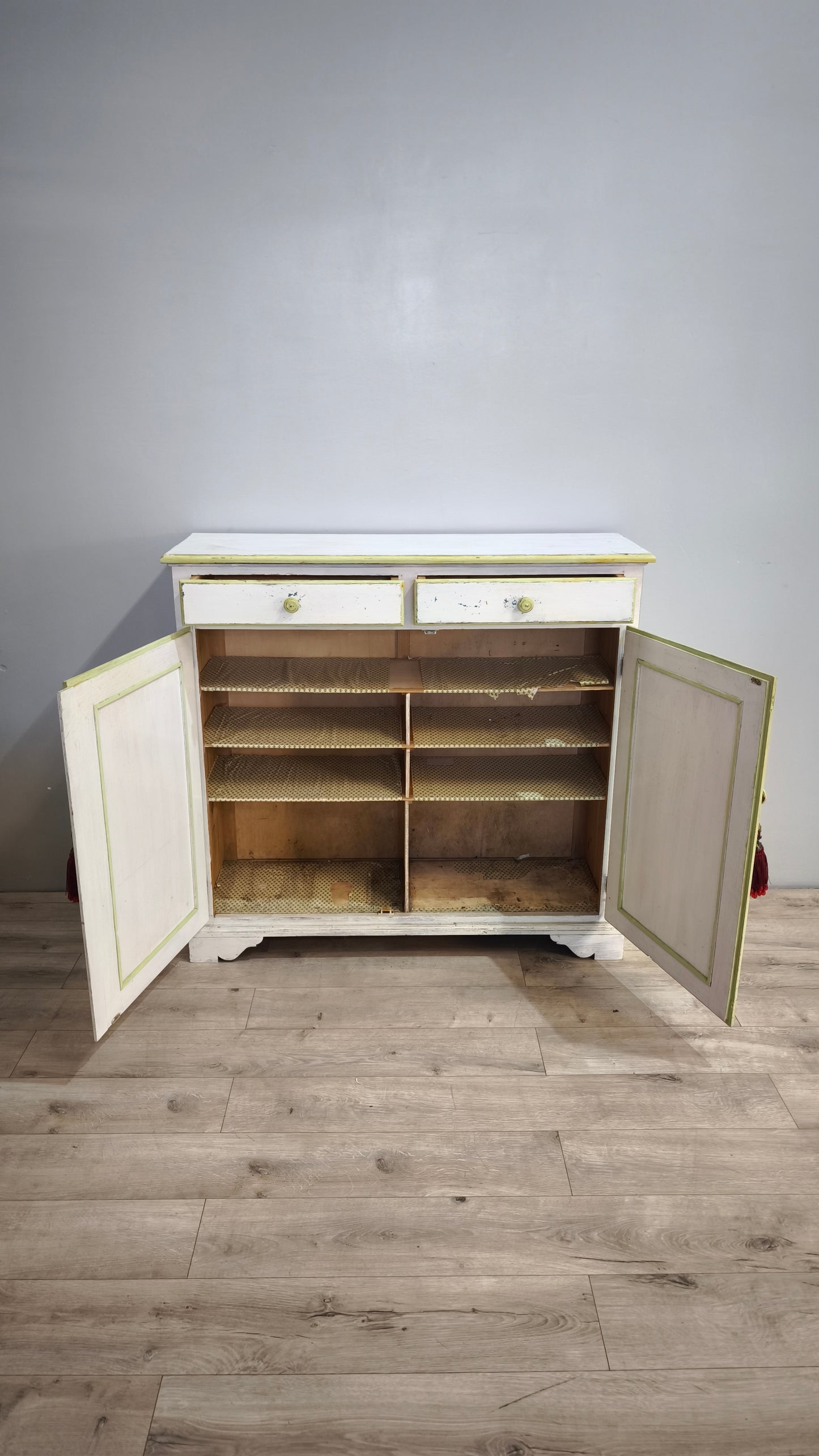 90607 Servante due sportelli in legno dipinto