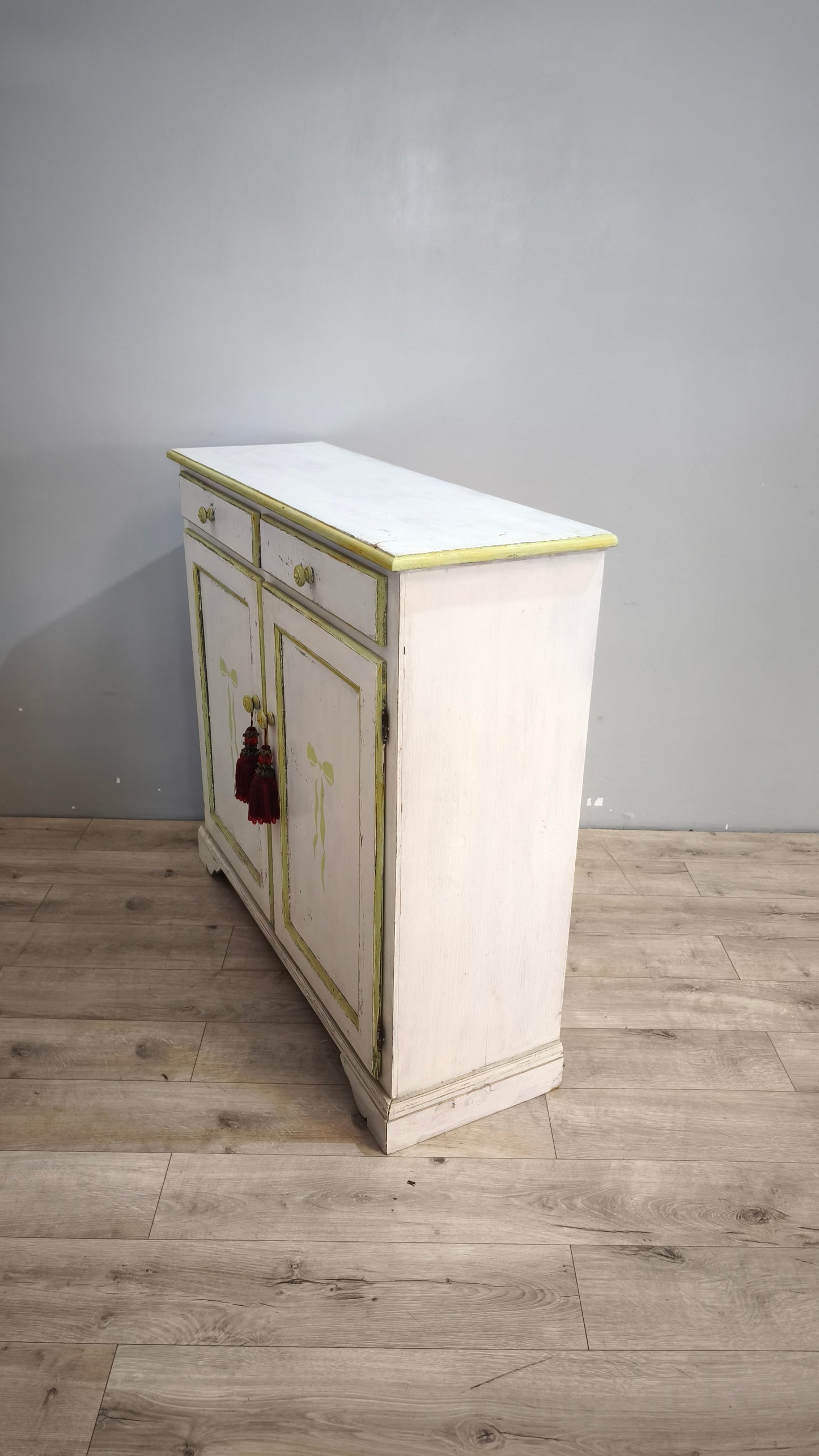 90607 Servante due sportelli in legno dipinto