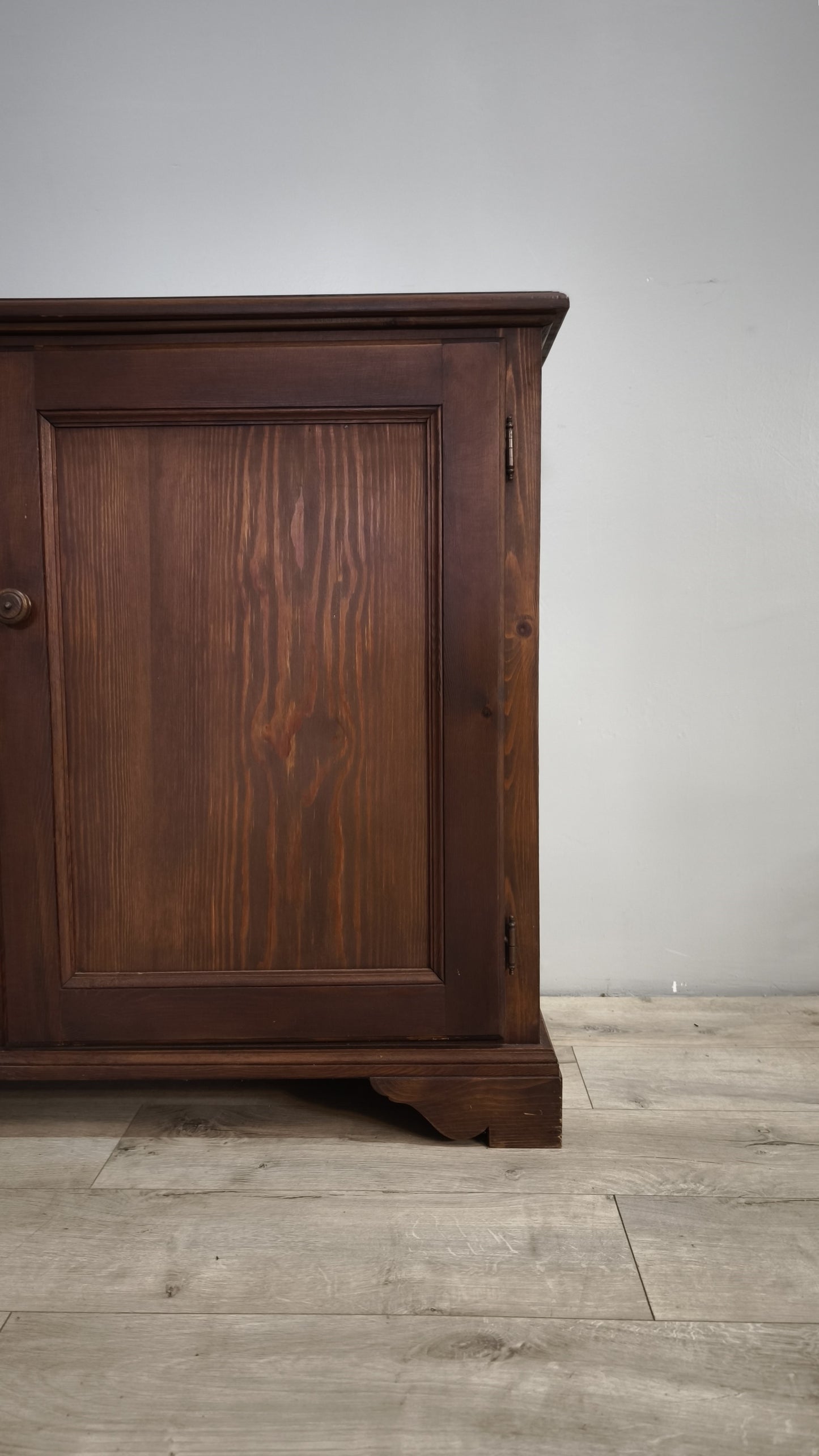 90601 Servante tre sportelli in legno massello