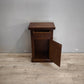 90623 Comodino in legno con cassetto e sportello