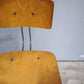 98-2 Sedia vintage girevole in legno e ferro