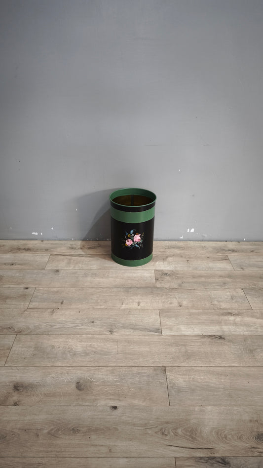 90612 Secchio in metallo dipinto con decorazione rose