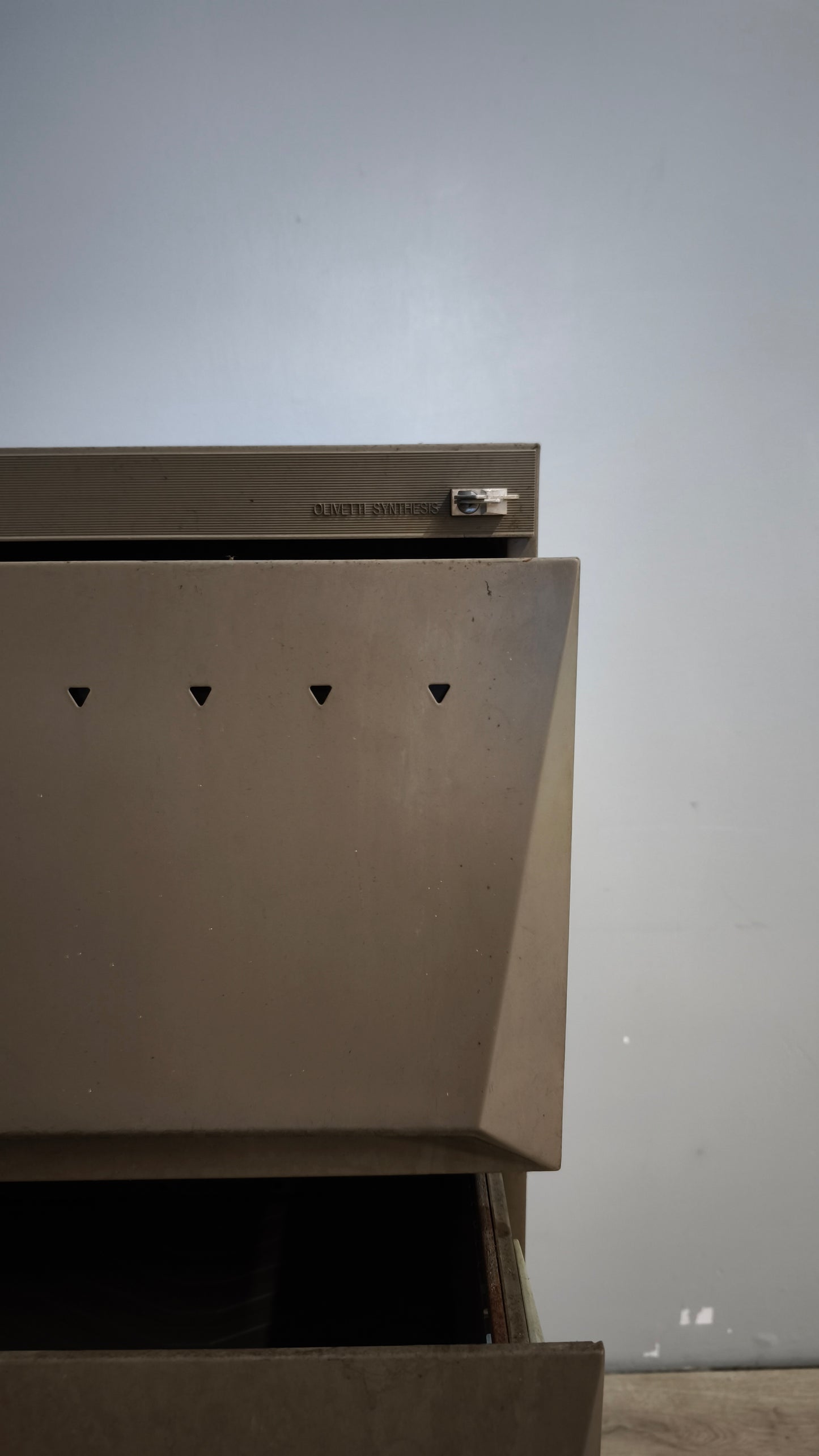 90485 Schedario vintage Olivetti Synthesis