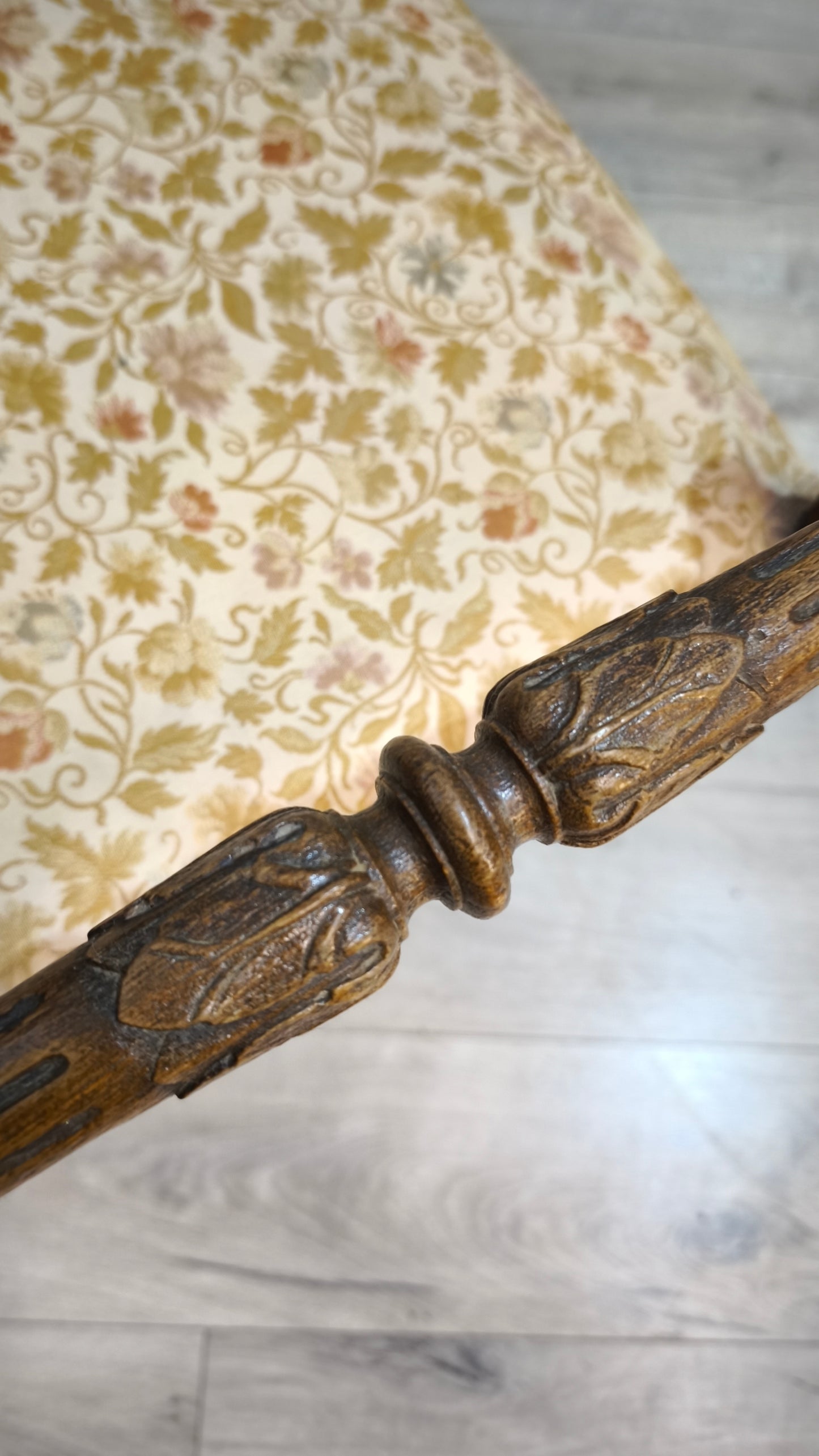 90719 Panchetta in legno e tessuto