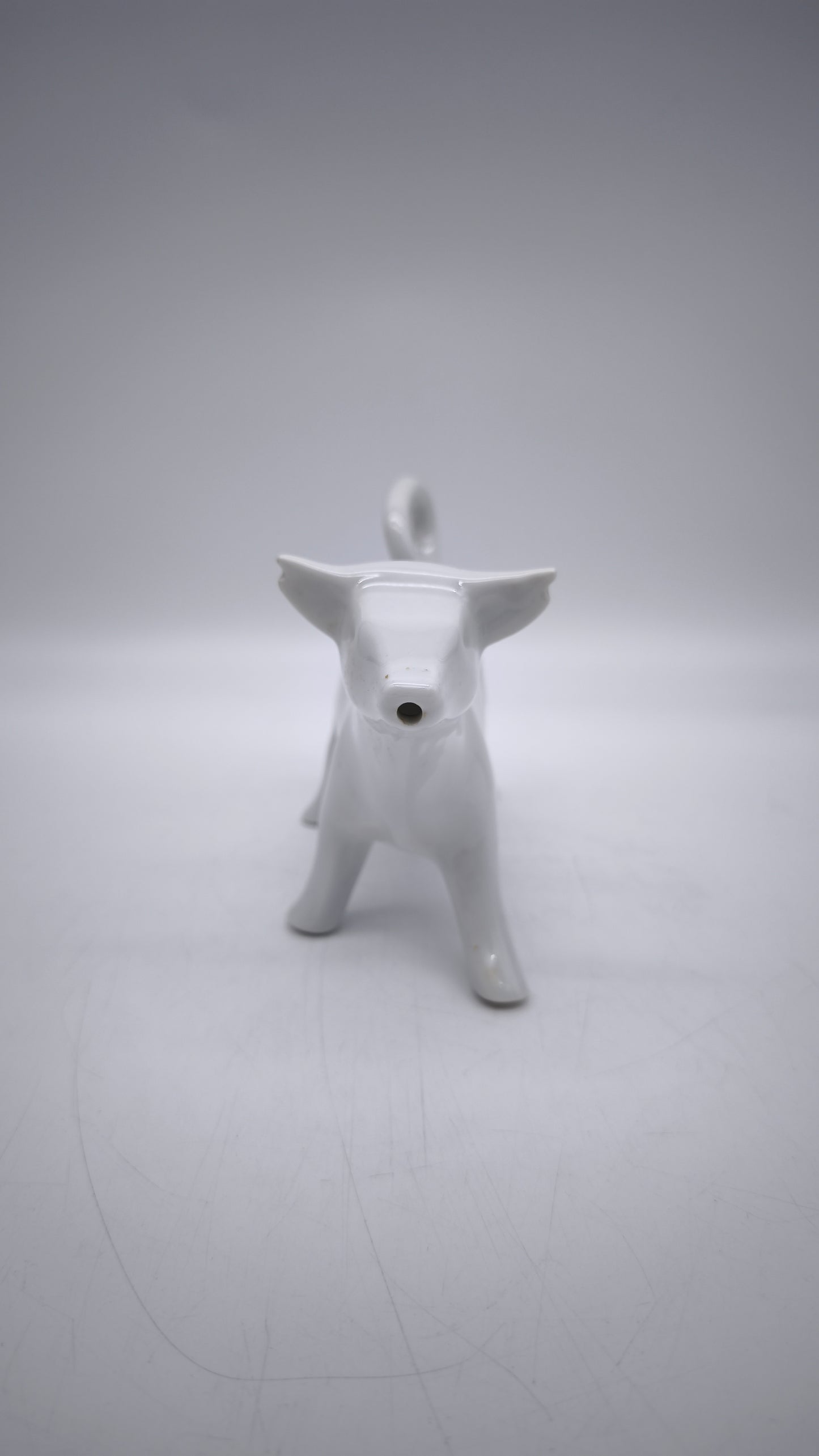 20 Lattiera in ceramica bianca a forma di mucca, Pillivuyt, France