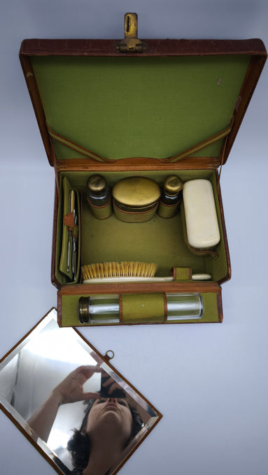 89999 Set vintage da toletta