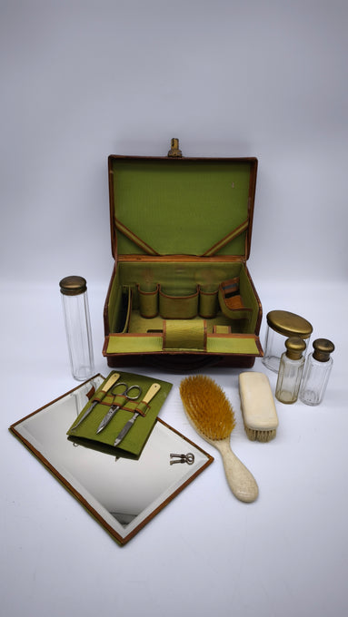 89999 Set vintage da toletta