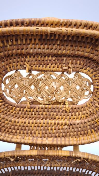 64 Cestino artigianale in rattan